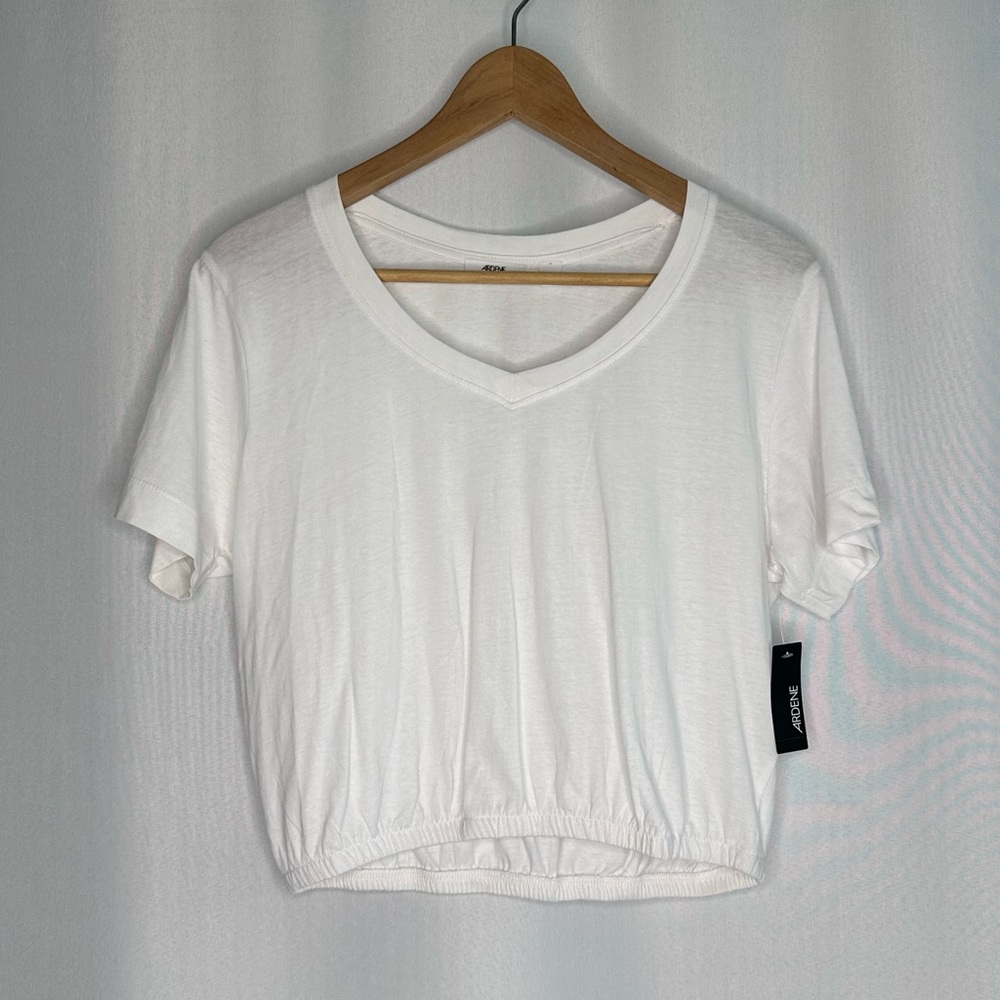ARDENE Women’s White Crop Top With Elastic Bottom